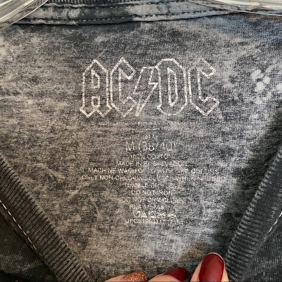 AC/DC Graphic Tee - Picture 4 of 5